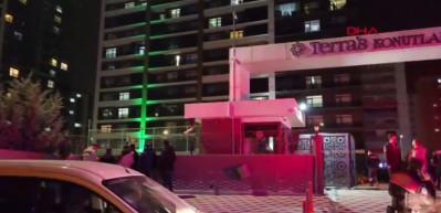 Konya'da kardeşini &ouml;ld&uuml;ren, annesini yaralayan kişi yaşamına son verdi