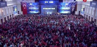 M&uuml;savat Dervişoğlu yeniden başkan oldu