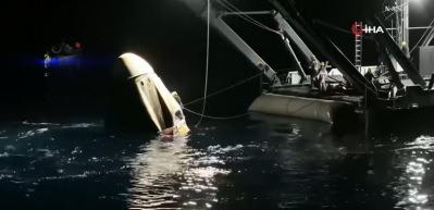 NASA tarihinde bir ilk: Astronotların tıbbi tahliyesini ger&ccedil;ekleştirdi!