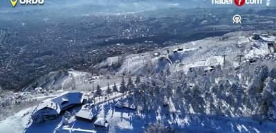 Ordu ve Tunceli'de eğitime kar engeli