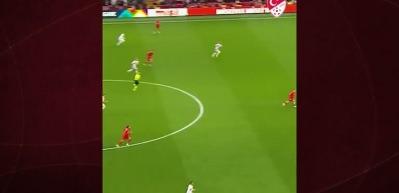 Orkun K&ouml;k&ccedil;&uuml;'n&uuml;n attığı gol yılın gol&uuml; se&ccedil;ildi!