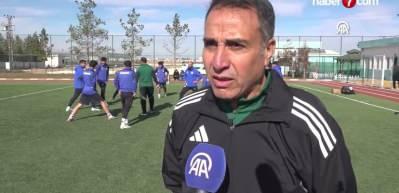 Şanlıurfa'da eski futbolcuların kurduğu takım 2,5 senede &ccedil;ıktığı her ma&ccedil;ı kazandı