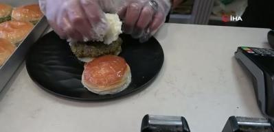 37 yıllık ustadan 'burger tatlı'