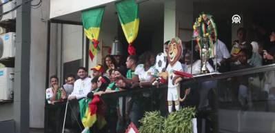 Afrika Kupası'nı kazanan Senegalli yıldızlara deniz kenarından arsa verildi
