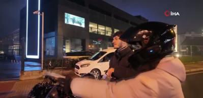 Avcılar'da trajikomik olay: Zarfı polise a&ccedil;tırdı, cezayı yedi