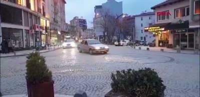 Balıkesir'de 4,5 b&uuml;y&uuml;kl&uuml;ğ&uuml;nde deprem meydana geldi