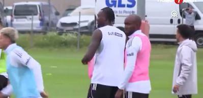 Beşiktaş golc&uuml;s&uuml;n&uuml; rekor bonservisle İngiliz ekibine sattı