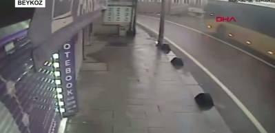 Beykoz'da 2 İETT otob&uuml;s&uuml; kafa kafaya &ccedil;arpıştı