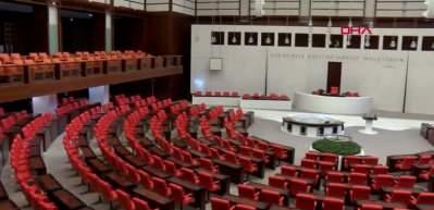 En d&uuml;ş&uuml;k emekli maaşı i&ccedil;in t&uuml;m g&ouml;zler Meclis'te