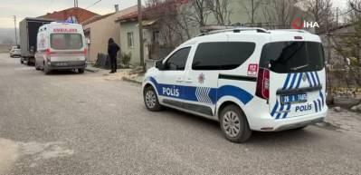 Eskişehir'de ş&uuml;pheli &ouml;l&uuml;m: Alkol alıp eve geldi, sabaha &ccedil;ıkamadı