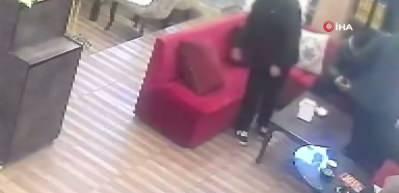 G&uuml;ng&ouml;ren'de &ouml;ld&uuml;r&uuml;len Atlas &Ccedil;ağlayan'ın hastanedeki son g&ouml;r&uuml;nt&uuml;leri ortaya &ccedil;ıktı