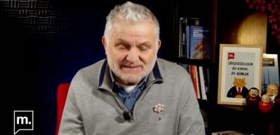 Muhalif gazeteci Ruşen &Ccedil;akır şimdi de ter&ouml;r &ouml;rg&uuml;t&uuml; YPG'ye ders vermeye kalktı