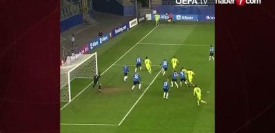 Premier Lig'de 213 ma&ccedil;ı var: Adım adım Galatasaray'a doğru