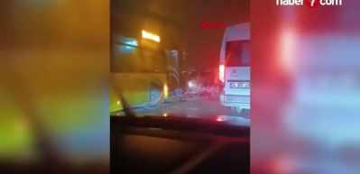 Arnavutk&ouml;y'de İETT otob&uuml;s&uuml; ile hafif ticari ara&ccedil; &ccedil;arpıştı