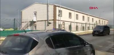 Aziz İhsan Aktaş&rsquo;tan &Ouml;zel&rsquo;e rest: Ka&ccedil;madım, buradayım