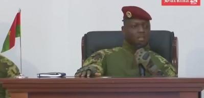 Burkina Faso'da t&uuml;m siyasi partiler kapatıldı