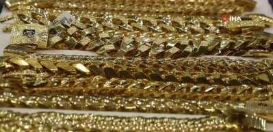 &Ccedil;akmak&ccedil;ı: "Altın g&uuml;venli liman, uzun vade yatırım aracıdır"