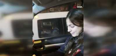 Depremzede Beliz'in, kendisine &uuml;ş&uuml;mesin diye montunu veren albayla g&ouml;r&uuml;şmesinde duygusal anlar yaşandı