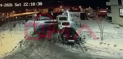 Diyarbakır'da hakim ve savcı lojmanlarının yakınındaki siteye EYP atılma anı kamerada