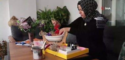 Ev hanımının azmi: 20 belge aldı ve 300 &ouml;ğrenciye usta oldu