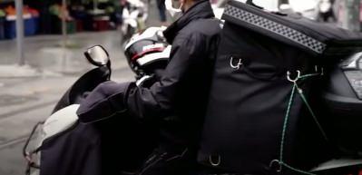 Milyonlarca kuryeyi etkileyen karar: Yaş sınırı g&uuml;ncellendi