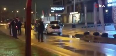 Pompacı kılığıyla yakalandılar, el bombası ve silah ele ge&ccedil;irildi