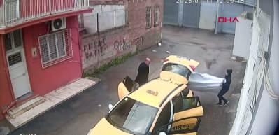 Tavanda delik a&ccedil;ıp girdikleri depodan 148 bisiklet &ccedil;alan kardeşler, birbirini su&ccedil;ladı