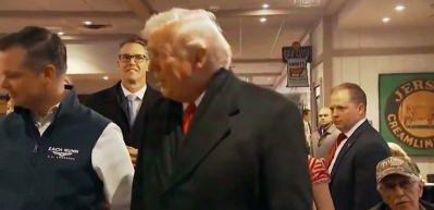 Trump'tan 'Irak' a&ccedil;ıklaması: Tekrar olmasına izin verilmemelidir