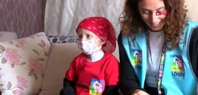 6 Şubat depreminde evleri yıkılan aile, l&ouml;semiyle sarsıldı