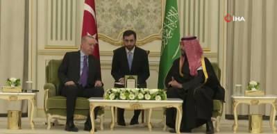 Başkan Erdoğan'ın Riyad ziyareti Arabistan basınında: "B&ouml;lgesel dengelerin vazge&ccedil;ilmez akt&ouml;r&uuml;"