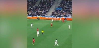 Beşiktaş'tan sağ bek transferi: Amir Murillo yola &ccedil;ıktı!