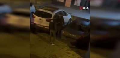 Boşanma aşamasında sinirler gerildi! &Ouml;fkeli koca arabayı parampar&ccedil;a yaptı