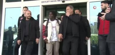 Galatasaray, Renato Nhaga'nın maliyetini a&ccedil;ıkladı