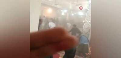 Pakistan'da Cuma namazında bir camide patlama