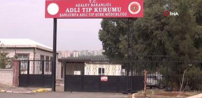 Şanlıurfa'da bir kişi otomobilde silahla vurulmuş halde &ouml;l&uuml; bulundu