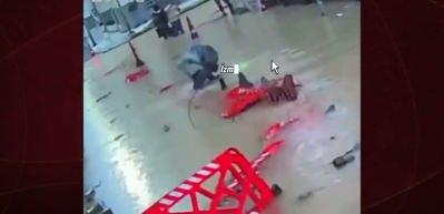 Vatandaş su dolu &ccedil;ukura d&uuml;şm&uuml;şt&uuml;; sorumlu şirkete 100 bin TL ceza 