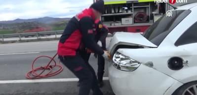 Amasya'da feci kaza: 2 kişi hayatını kaybetti