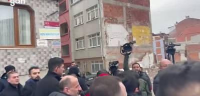 İstanbul'daki CHP provokasyonuna vatandaş tokadı: 7 yıldır enkazı kaldıramadın bug&uuml;n m&uuml; aklına geldi...