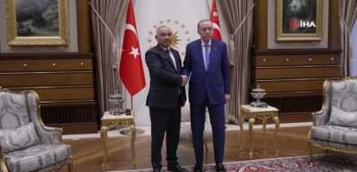 Cumhurbaşkanı Erdoğan, Kırgızistan Meclis Başkanı Turgunbek Uulu'yu kabul etti