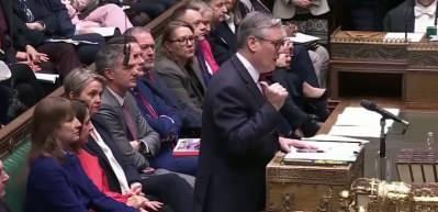 Epstein skandalı İngiltere'yi sarstı: Starmer g&ouml;revinden istifa etmedi