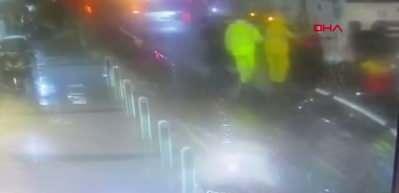 İzmir'de korkun&ccedil; olay! Tartıştığı kişinin kulağını ısırıp kopardı