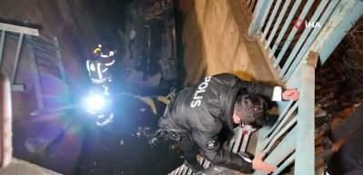 Kartal'da alkoll&uuml; taksi s&uuml;r&uuml;c&uuml;s&uuml; 5 metrelik dereye u&ccedil;tu