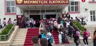 MEB'den Ramazan ayı i&ccedil;in yeni karar!