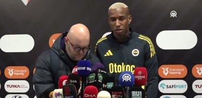 Trabzon Fenerbah&ccedil;e m&uuml;sabakasında hakemin Talisca ile ilgili kararı tartışma yarattı