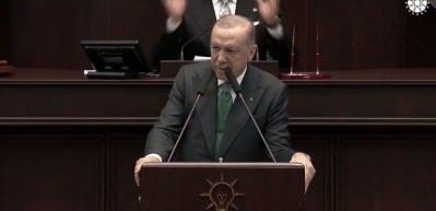  Cumhurbaşkanı Recep Tayyip Erdoğan &Ouml;zg&uuml;r &Ouml;zel'e "Meyhane jargonunu bırak" dedi