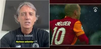 Galatasaray'ın eski teknik direkt&ouml;r&uuml;  Mancini sarı-kırmızılı takıma yıllar &ouml;nceki tarihi zaferi hatırlattı.