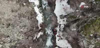 G&uuml;roymak'ta feci kaza: 3 &ouml;l&uuml;, 5 ağır yaralı