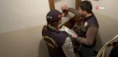 İstanbul merkezli 3 ilde sahte oturum belgesi d&uuml;zenleyen şebekeye operasyon