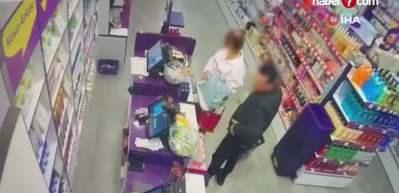 Kozmetik market zincirine dadanan aile 3 aylık s&uuml;re&ccedil;te 1 milyon 200 bin TL'lik &uuml;r&uuml;n &ccedil;aldı