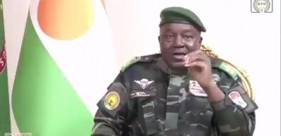 Nijer lideri Tiani isyan etti: B&ouml;lgeyi Fransız ve Ukraynalı askerler ele ge&ccedil;irdi